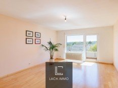 Hauptbild Charmante 2,5-Zimmer-Wohnung in Top-Lage | EBK | TG-Stellplatz | Süd-Balkon | 76 m²